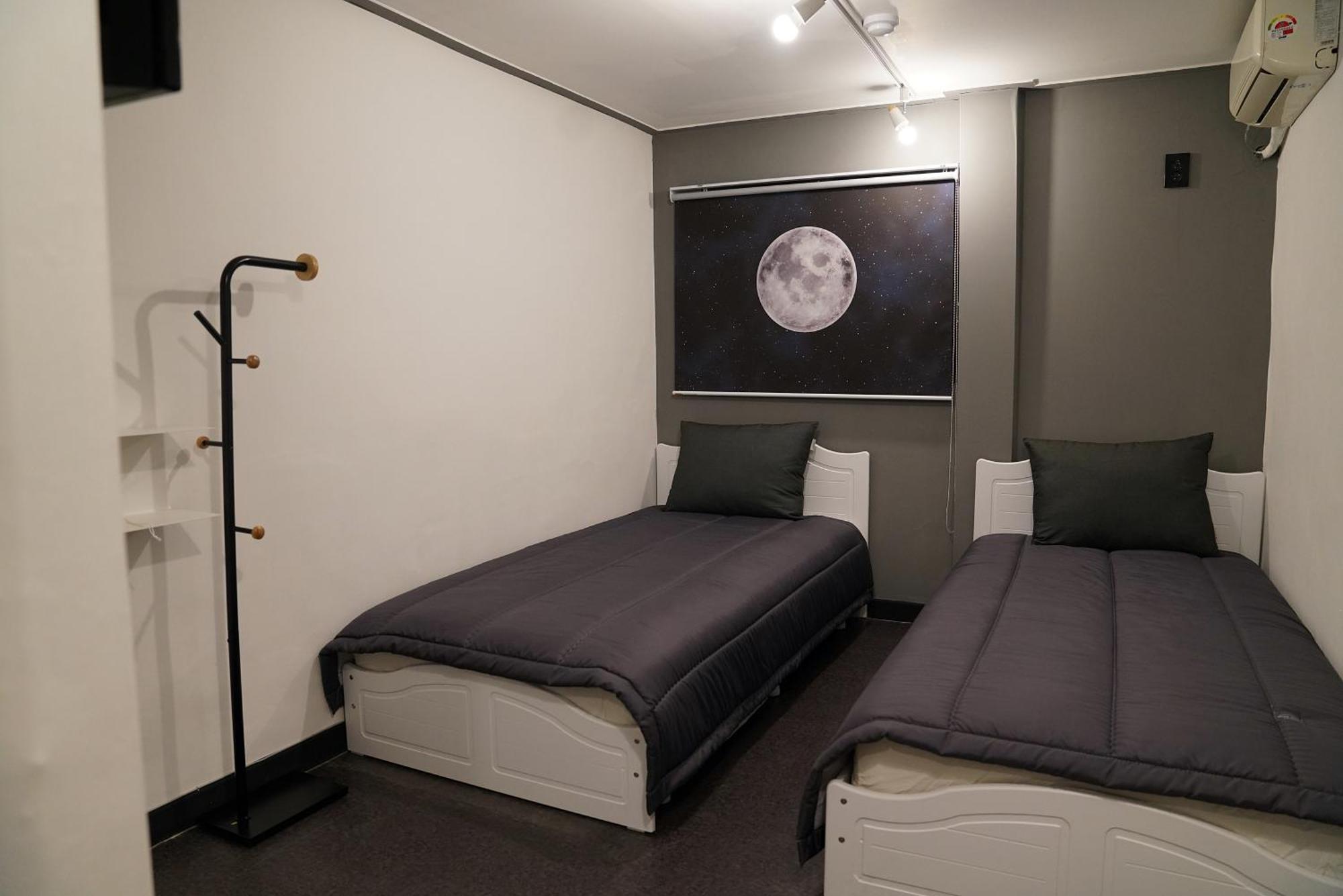 Apollo Guesthouse Seoul Værelse billede